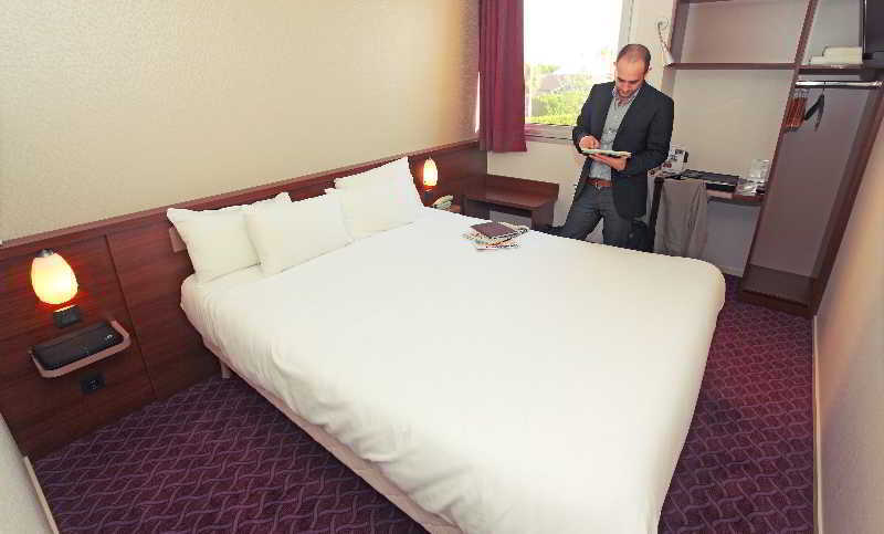 Brit Hotel Toulouse Colomiers - L'Esplanade Buitenkant foto